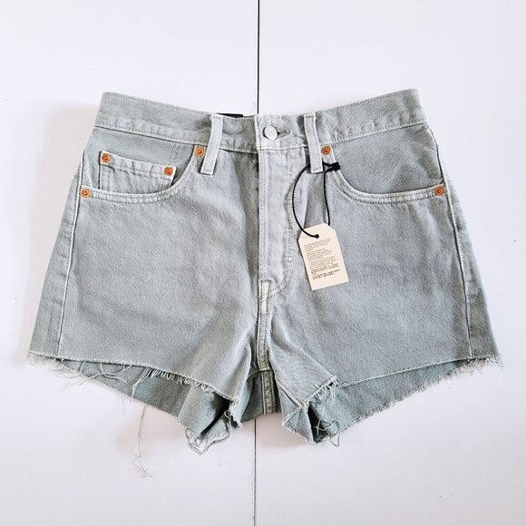 Levi's 501 High Rise Shorts in Lily Pad Green 56327-0413 BNWT - Size 28 - Picture 4 of 13